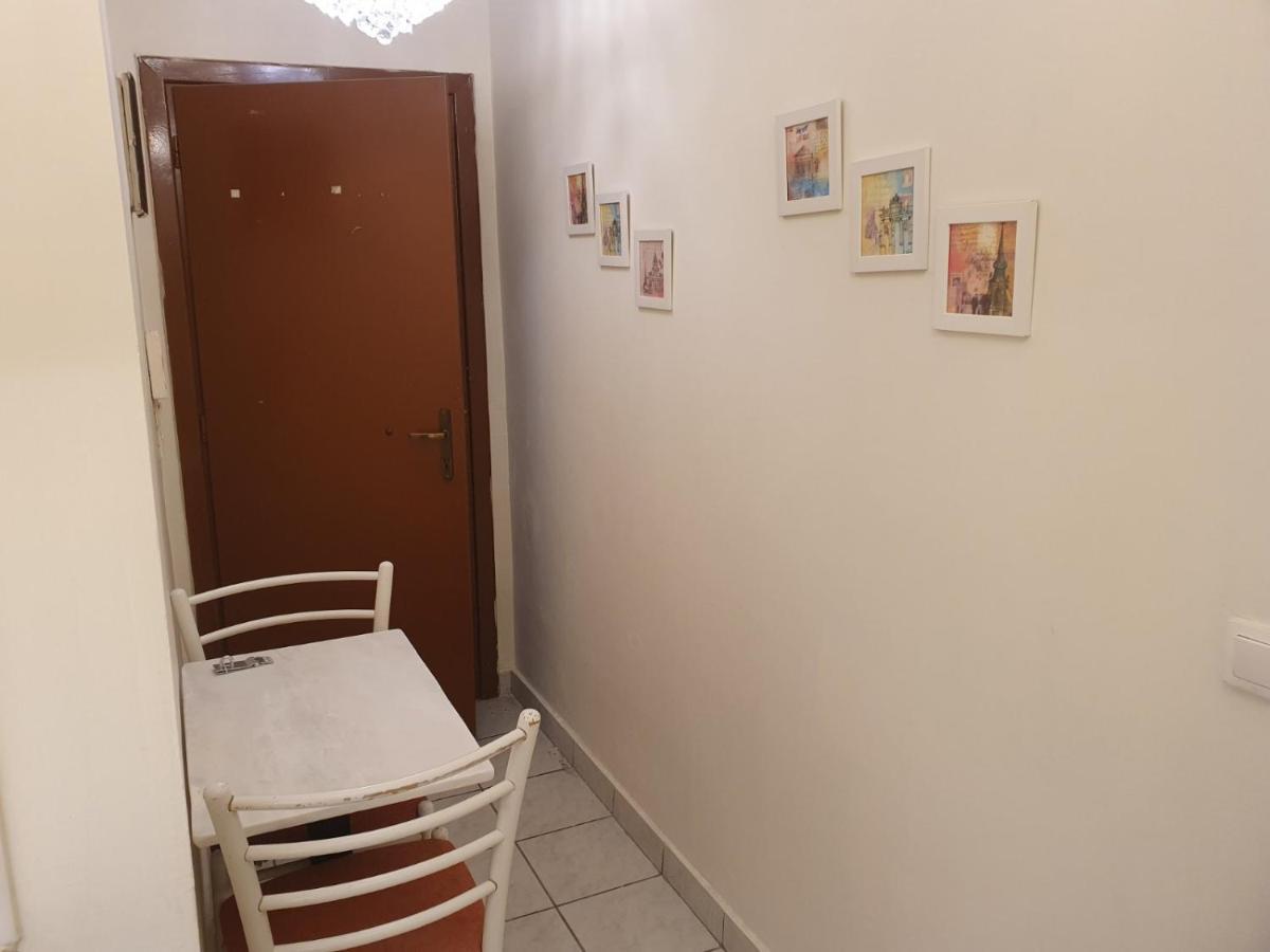 John'S Athenian Beauty 45M2 , Metro 7' Apartment ภายนอก รูปภาพ